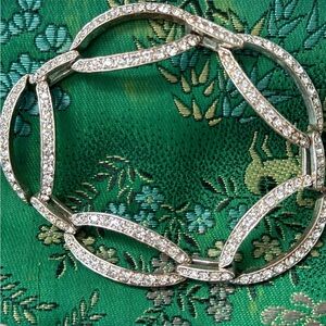 Gorgeous oval link bracelet!🩵